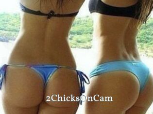 2ChicksOnCam