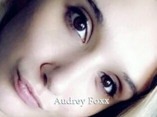 Audrey_Foxx