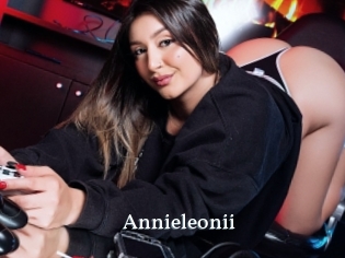 annieleonii SexyIdol