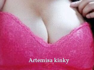 Artemisa_kinky