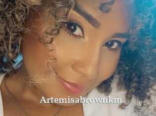 Artemisabrownkm
