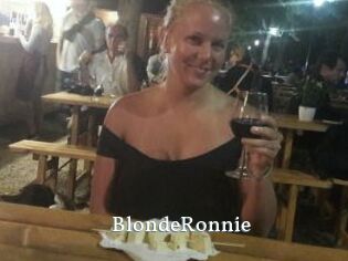 BlondeRonnie