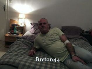 Breton44