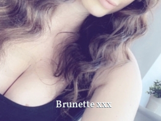 Brunette_xxx