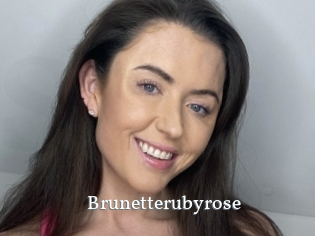 Brunetterubyrose