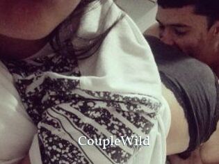 Couple_Wild