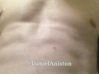 Daniel_Aniston