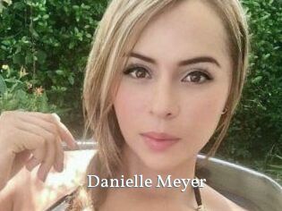 Danielle_Meyer