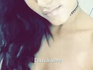 Dani_katt69