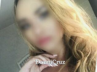 DanniCruz