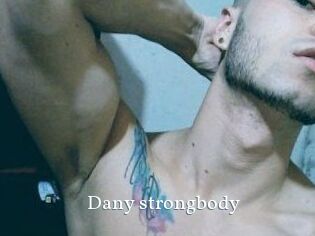 Dany_strongbody
