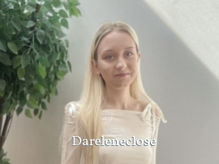 Dareleneclose