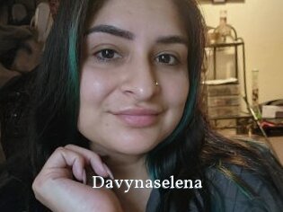 davynaselena SexyIdol