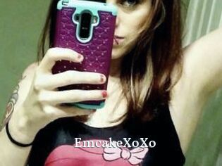 EmcakeXoXo
