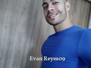 Evan_Reyes09