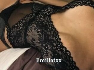 Emiliatxx