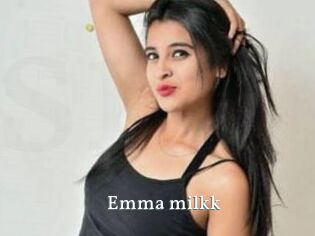 Emma_milkk