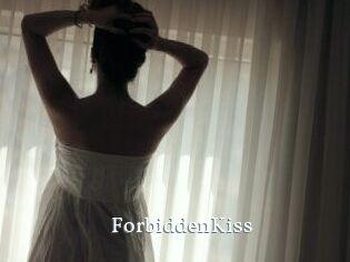 ForbiddenKiss_