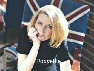 Foxyellie
