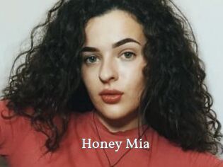 Honey_Mia