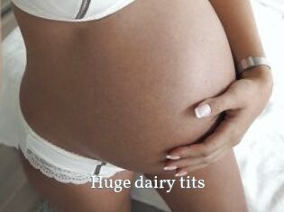 Huge_dairy_tits SexyIdol