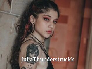 JuliaThunderstruckk