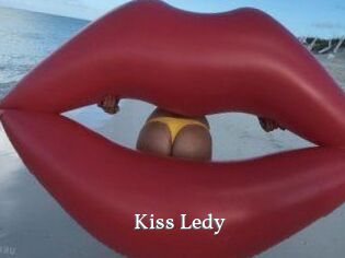 Kiss_Ledy