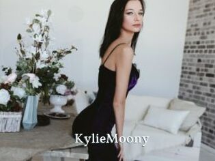 KylieMoony