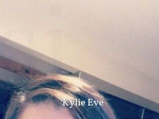 Kylie_Eve