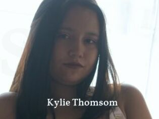 Kylie_Thomsom
