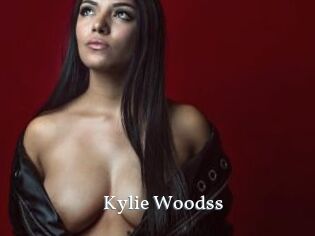 Kylie_Woodss