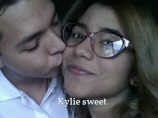 Kylie_sweet