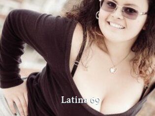 Latina_69