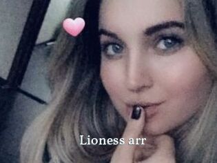 Lioness_arr