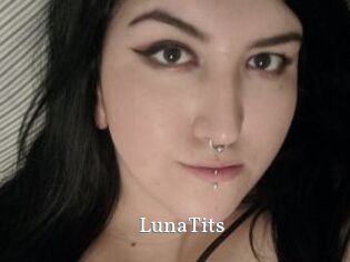 LunaTits