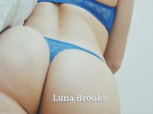 Luna_Brooks