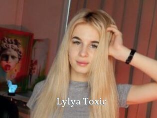 Lylya_Toxic