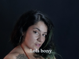 Lola_bony