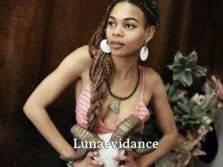 Lunaevidance