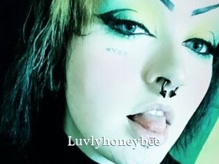 Luvlyhoneybee