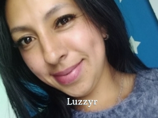 Luzzyr