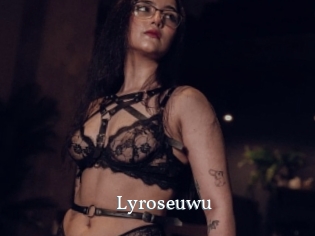 Lyroseuwu