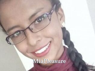 Mia_Pleasure