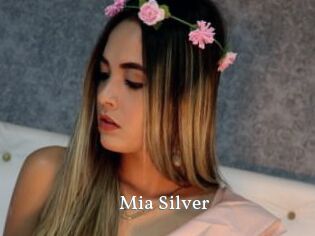 Mia_Silver