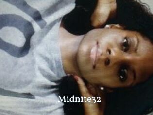Midnite32 SexyIdol