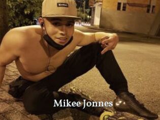 Mikee_Jonnes