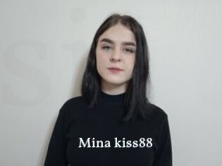 Mina_kiss88