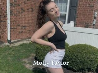 Molly_Taylor