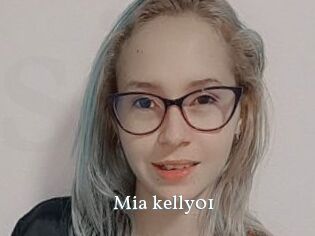 Mia_kelly01