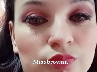 Miaabrownn